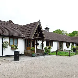 *** Hotel Little Foxes & Gatwick Airport Parking Reino Unido